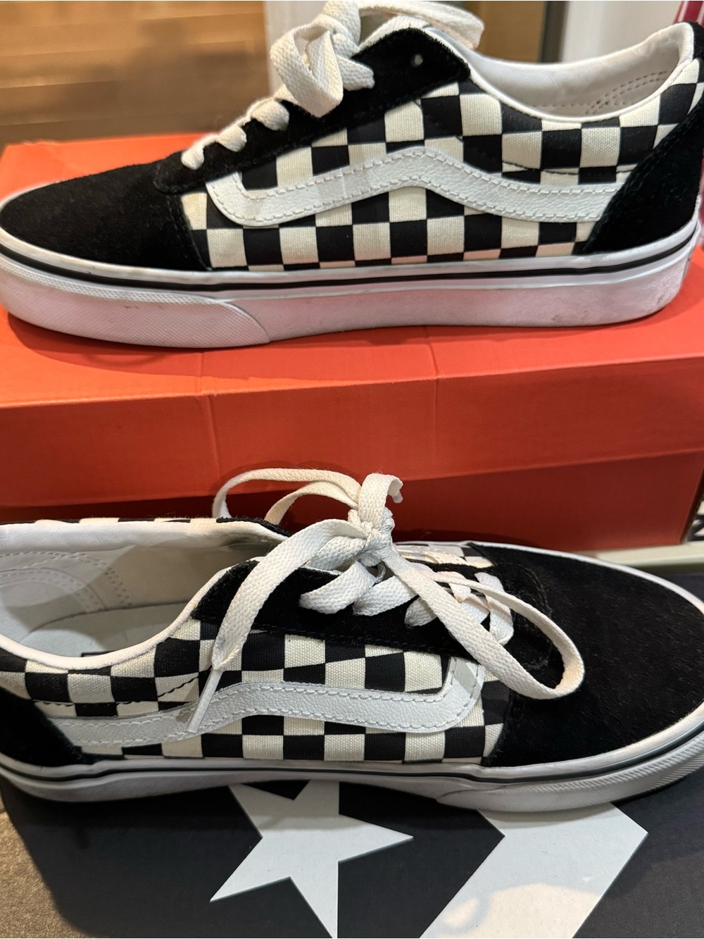 Vans Old Skool Checkerboard Shoe Womens Size 7